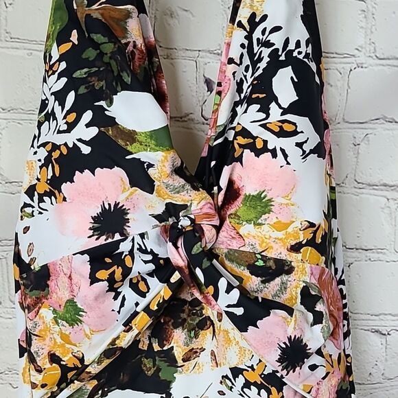 Kona Sol Twist Front Halter One-Piece Swimsuit Floral Print Small Bathing Suit - Picture 5 of 10